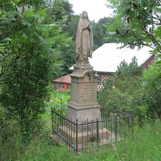 Socha Panny Marie u silnice v Nové Vsi nad Popelkou