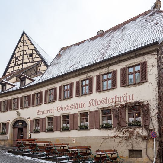 Ehemaliges fürstbischöfliches Braunbierhaus, sogenannter Klosterhof, heute Gasthaus