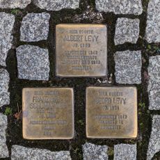 Stolpersteine für Albert Levy, Franziska Schuhmacher, Georg Levy