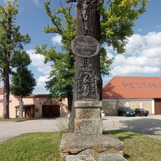 Wayside cross at Bartochov