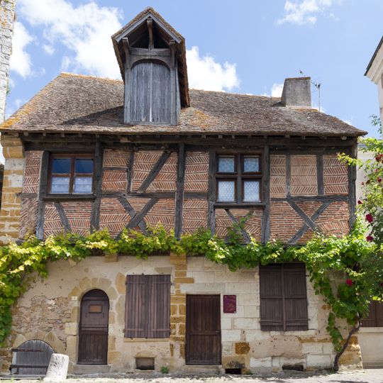 Timber framing house in Mennetou-sur-Cher