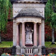 Statue of Queen Anne