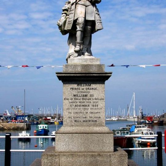 Statue of William III
