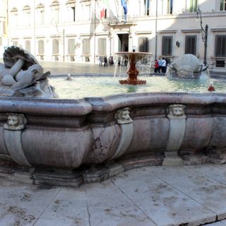 Fontaine de la piazza Colonna