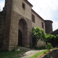 Prieuré-château de Saint-Arcons-d'Allier