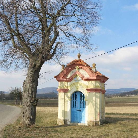 Kaplička na východním okraji Solan