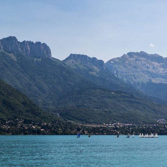 Bornes Massif