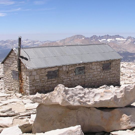 Smithsonian Institution Shelter