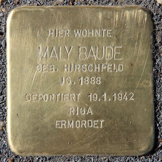 Stolperstein en memoria de Maly Baude