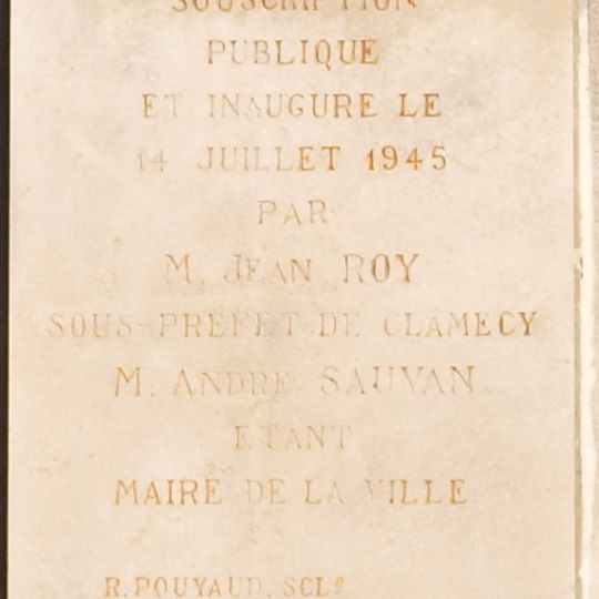 Mémorial aux flotteurs de Clamecy