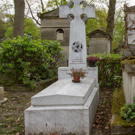 Grave of Paulic