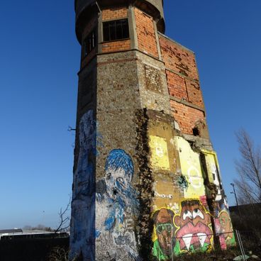 These places in Rennes are good for photos, but the last one stands out.