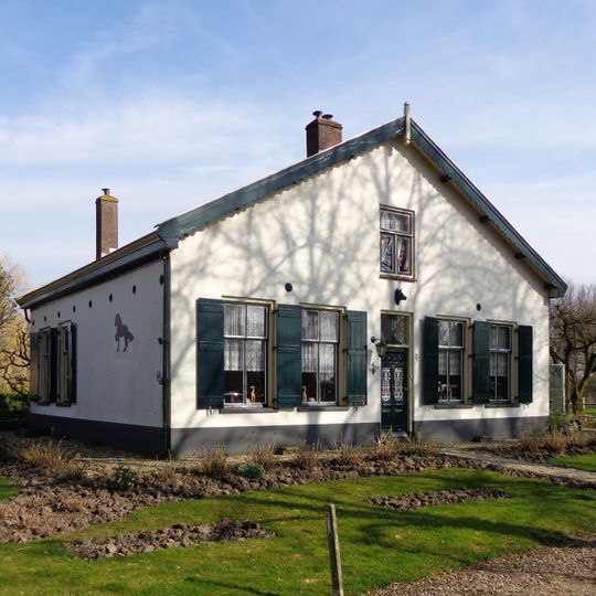 Fort Giessen: woonhuis en loods