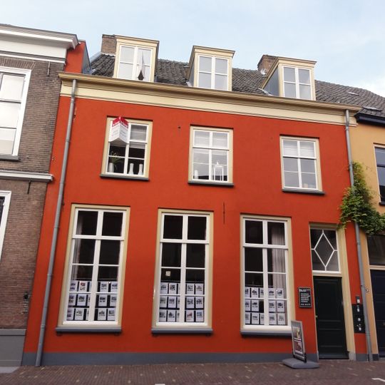 Sint Agnietenstraat 19, Tiel