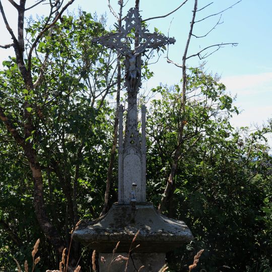 Kříž v Souvlastní u čp. 88