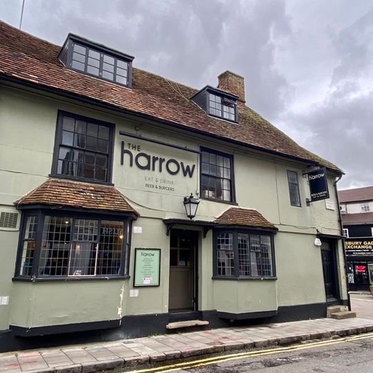 Ye Olde Harrow Inn