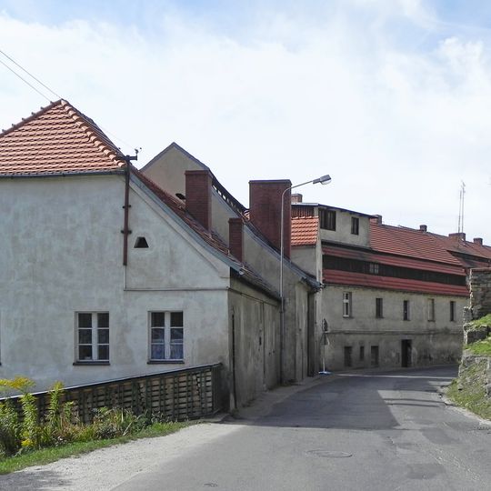 <s>Międzyleska 29</s> Międzyleśna 21