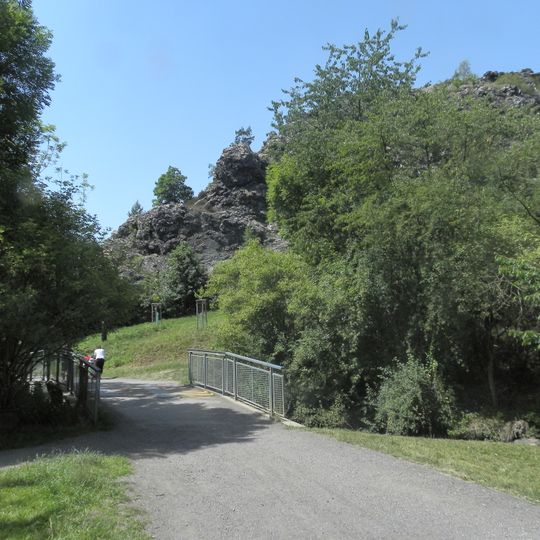 Most přes Šárecký potok před soutěskou Džbán