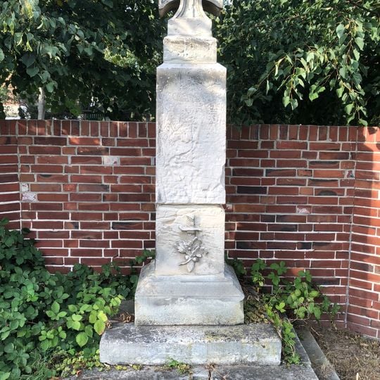 Kriegerdenkmal Heinrichsberg