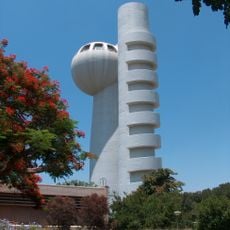 Weizmann Institute Particle Accelerator