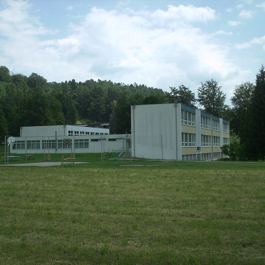 Dr.-Adolf-Schärf Volksschule Redfeld