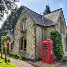 Old Cemetery Lodge