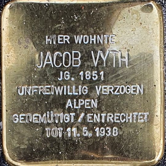Stolperstein en memoria de Jacob Vyth