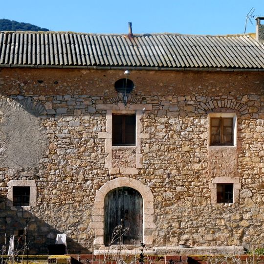 Mas dels Canonges i capella de Sant Josep