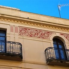 Esgrafiats del carrer Ample, 50