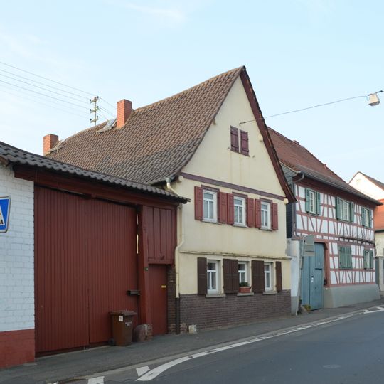 Casteller Straße 58