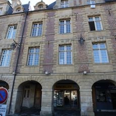 Immeuble, 41 place Ducale