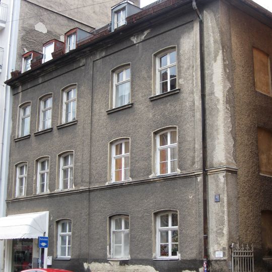 Vorstadthaus