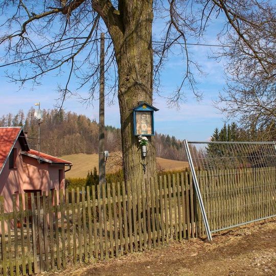 Obrázek v Radomilově na okraji vesnice