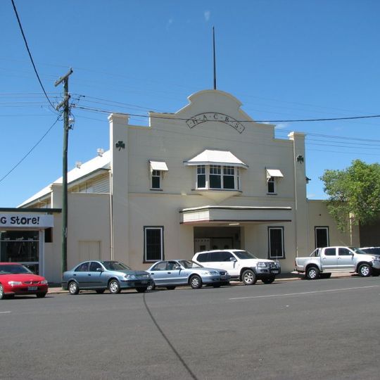 Hibernian Hall, Roma