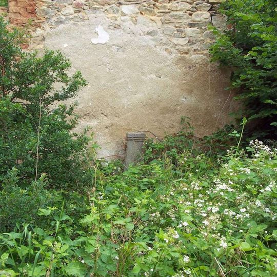 Kříž u kostela v Šitboři