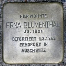 Stolperstein en memoria de Erna Blumenthal