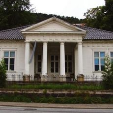 Urdi House