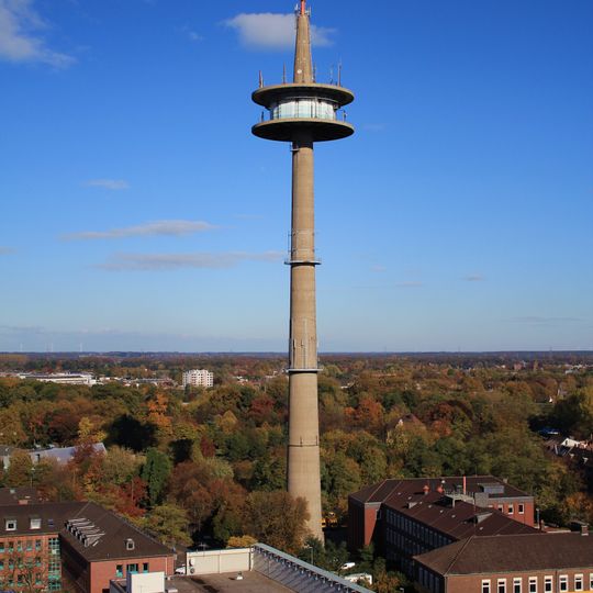 Fernmeldeturm „Langer Heinrich“
