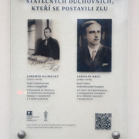 Pamětní deska Jaromíra Klimeckého a Ladislava Krále