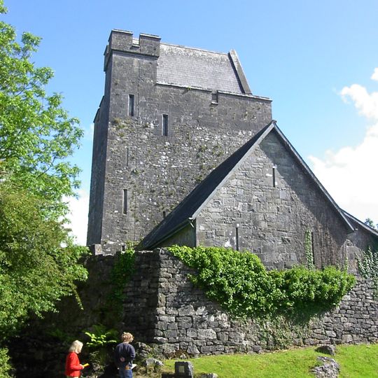 Craggaunowen Castle