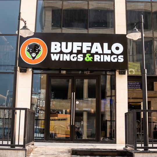 Buffalo Wings & Rings
