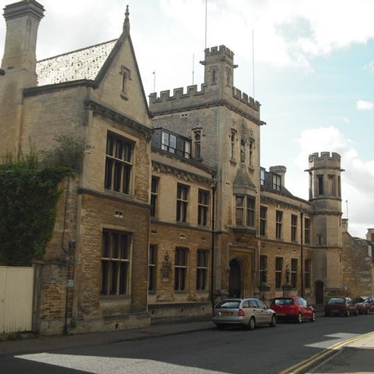 Oundle School