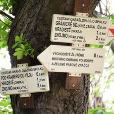 Rozcestník Znojmo - hrad, vyhl.