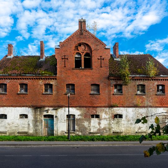 Бывшая тюрьма в пос. Залесье