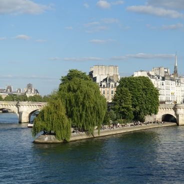 25 green spaces in Paris to escape the heat