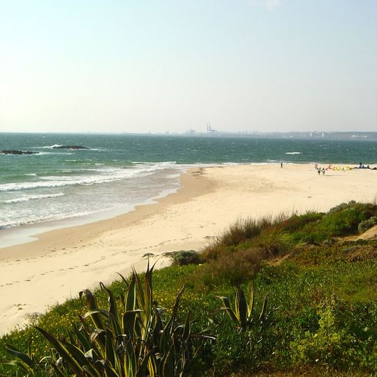 Praia de Vale Figueiros