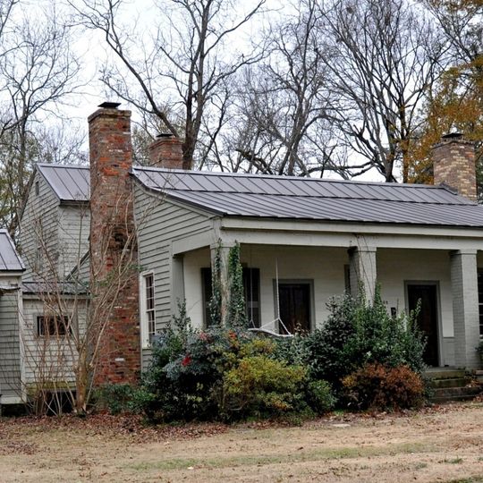 Attoway R. Davis Home