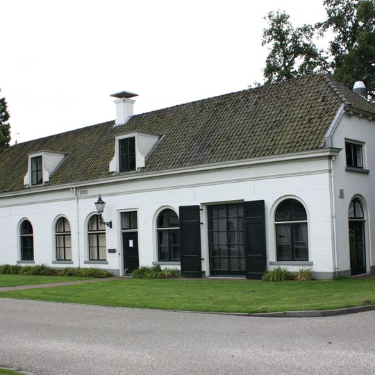 Geerestein: zuidelijk bouwhuis