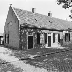 Wevershuisje, begane-grond onder zadeldak