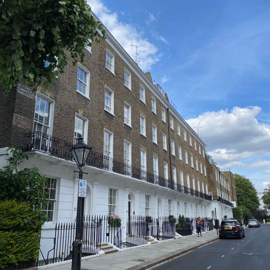 10-22, South Terrace Sw7